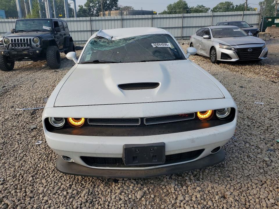 Photo 5 from auction – 2019 DODGE CHALLENGER with VIN 2C3CDZBT0KH705137