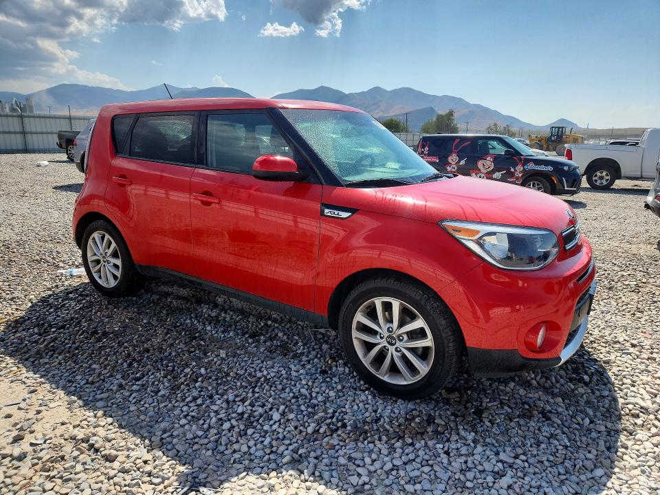 Photo 4 from auction – 2018 KIA SOUL with VIN KNDJP3A57J7531443