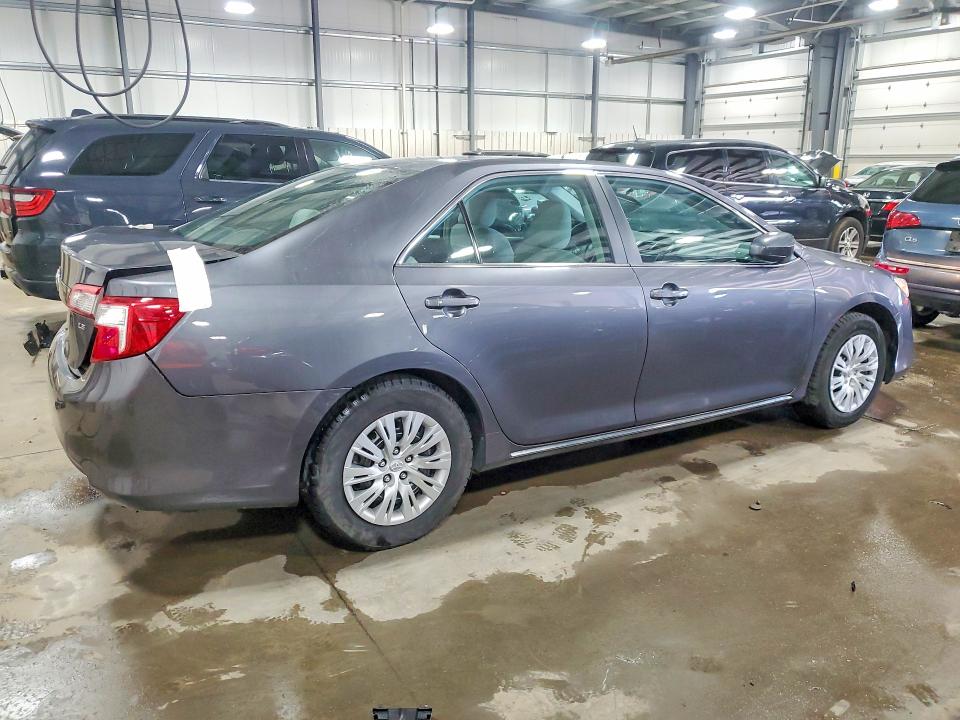 Photo 3 from auction – 2013 TOYOTA CAMRY with VIN 4T4BF1FK7DR336248
