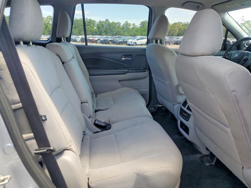 Photo 11 from auction – 2016 HONDA PILOT with VIN 5FNYF5H32GB009128