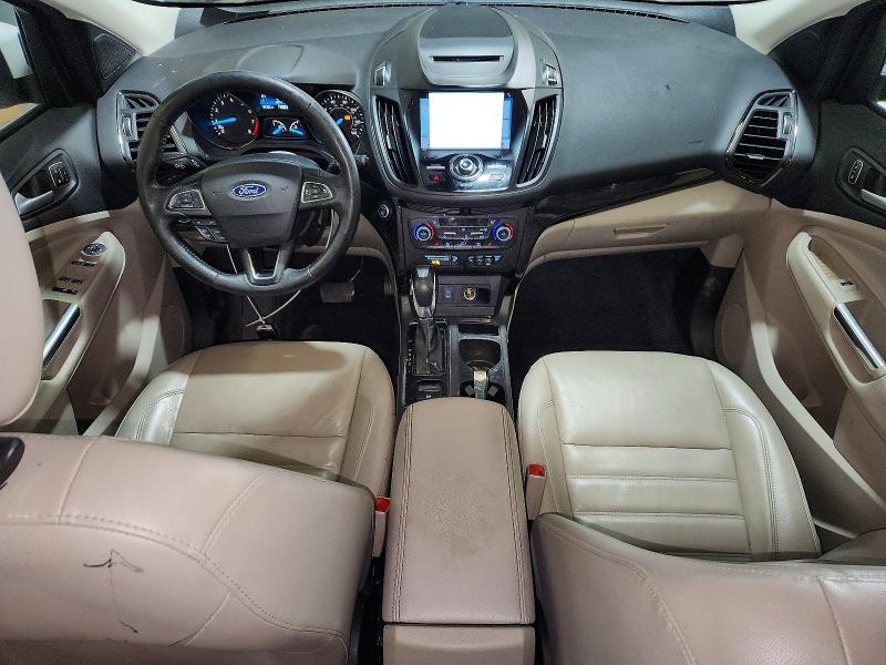 Photo 8 from auction – 2018 FORD ESCAPE with VIN 1FMCU9J92JUB21279