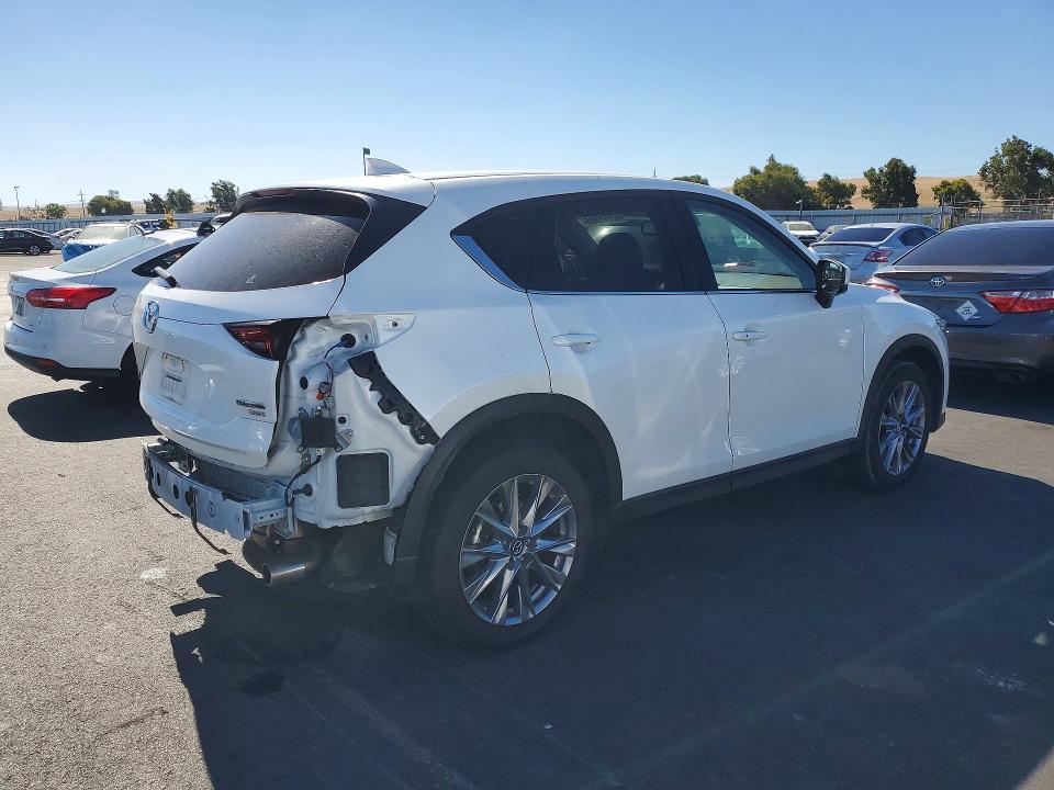 Photo 3 from auction – 2021 MAZDA CX-5 with VIN JM3KFBAY4M0346749