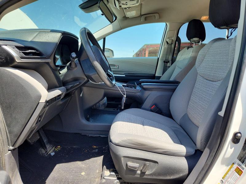 Photo 7 from auction – 2022 TOYOTA SIENNA with VIN 5TDKRKEC2NS077650