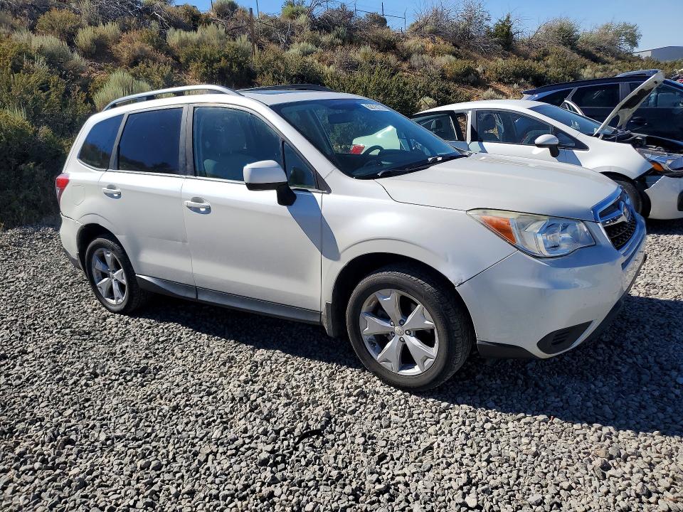 Photo 4 from auction – 2015 SUBARU FORESTER with VIN JF2SJADCXFH524543