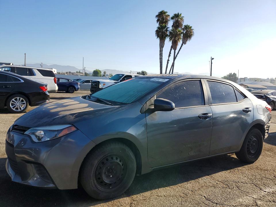 TOYOTA COROLLA 2015 with VIN 5YFBURHE8FP262414 - Photo from auction