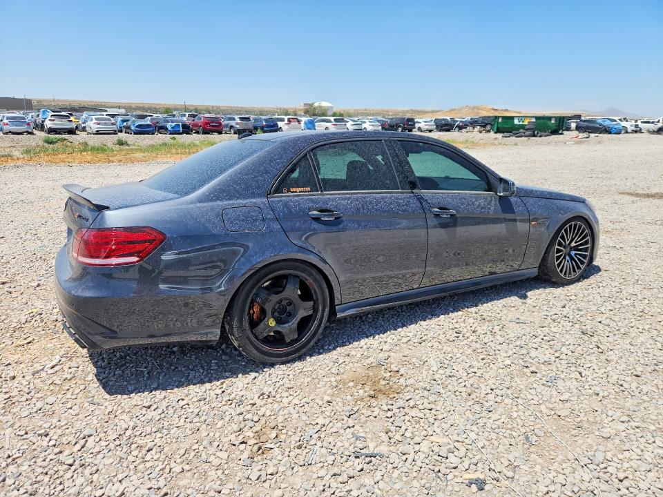 Photo 3 from auction – 2014 MERCEDES-BENZ E with VIN WDDHF7GBXEA981317