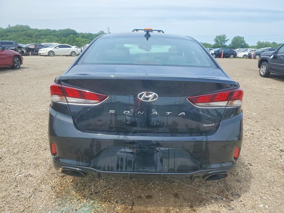 Photo 6 from auction – 2018 HYUNDAI SONATA with VIN 5NPE34AF2JH727703