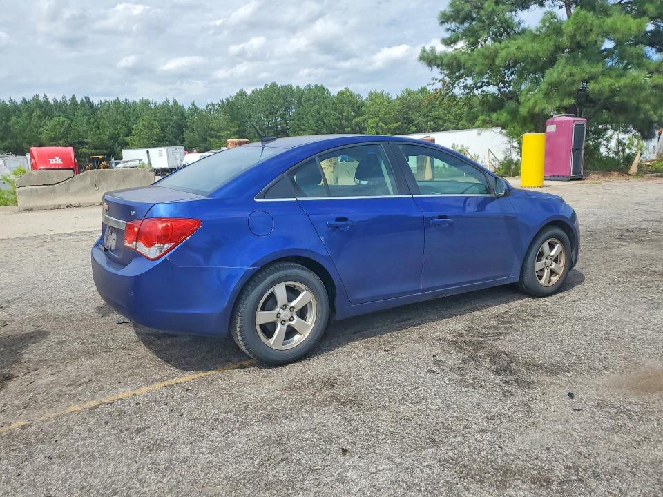Photo 3 from auction – 2012 CHEVROLET CRUZE with VIN 1G1PF5SC2C7301536