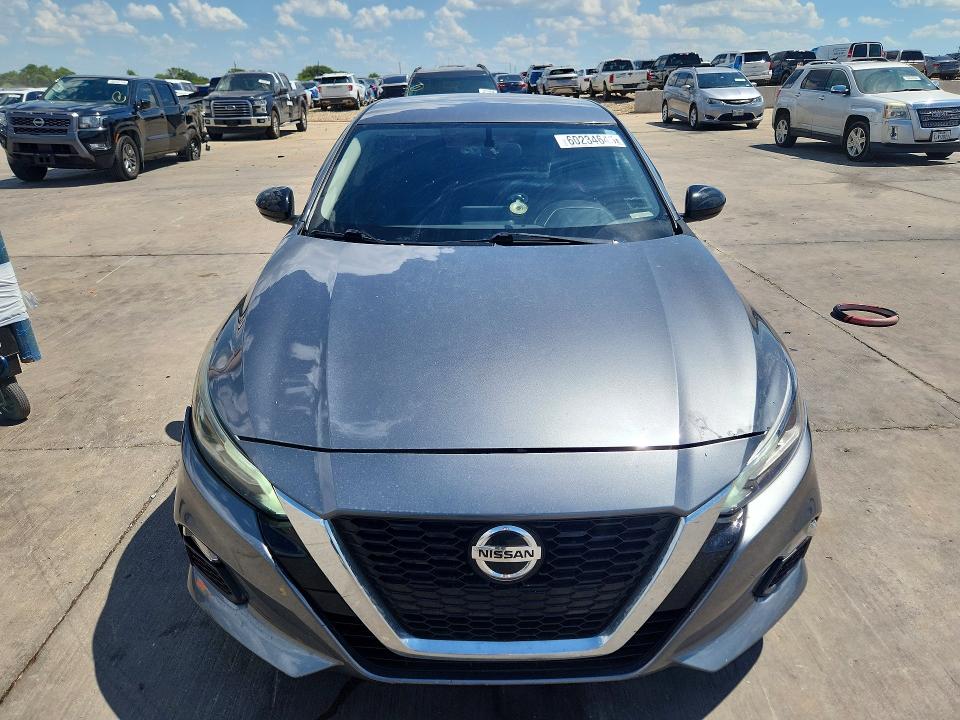 Photo 5 from auction – 2019 NISSAN ALTIMA with VIN 1N4BL4CV6KC112842