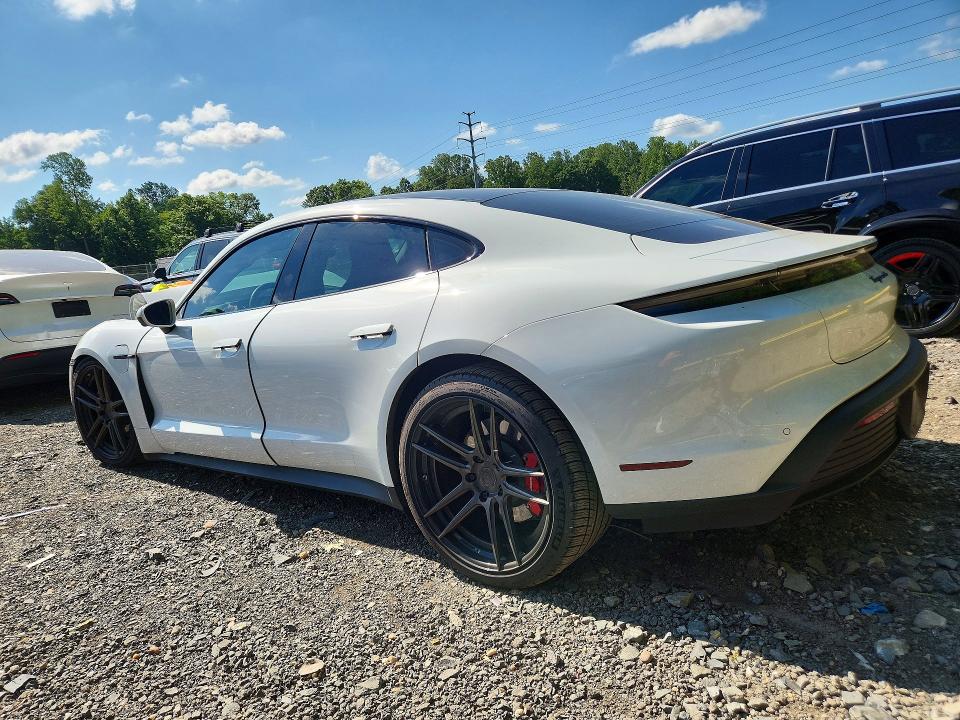 Photo 2 from auction – 2021 PORSCHE TAYCAN with VIN WP0AB2Y19MSA42204