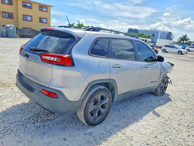 Photo 3 from auction – 2018 JEEP CHEROKEE with VIN 1C4PJLCB2JD540051
