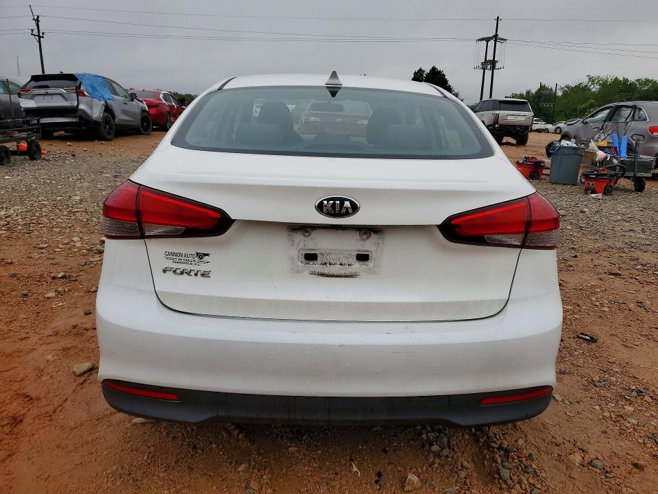 Photo 6 from auction – 2018 KIA FORTE with VIN 3KPFL4A74JE225504