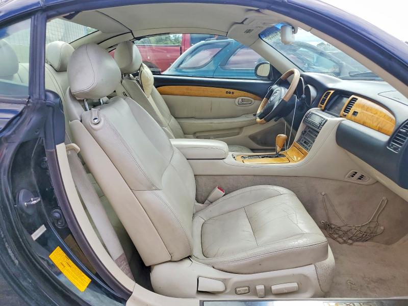Photo 10 from auction – 2002 LEXUS SC with VIN JTHFN48Y320026526
