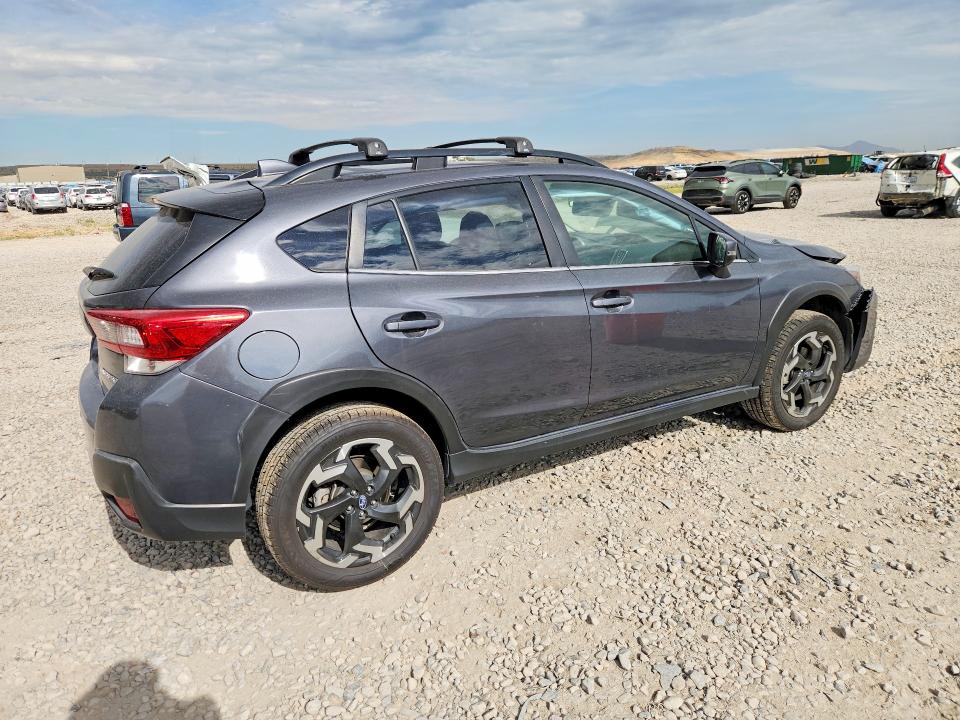 Photo 3 from auction – 2022 SUBARU CROSSTREK with VIN JF2GTHNCXNH256700