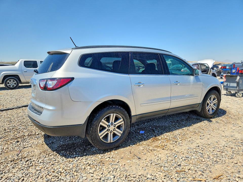 Photo 3 from auction – 2015 CHEVROLET TRAVERSE with VIN 1GNKVHKD9FJ344316