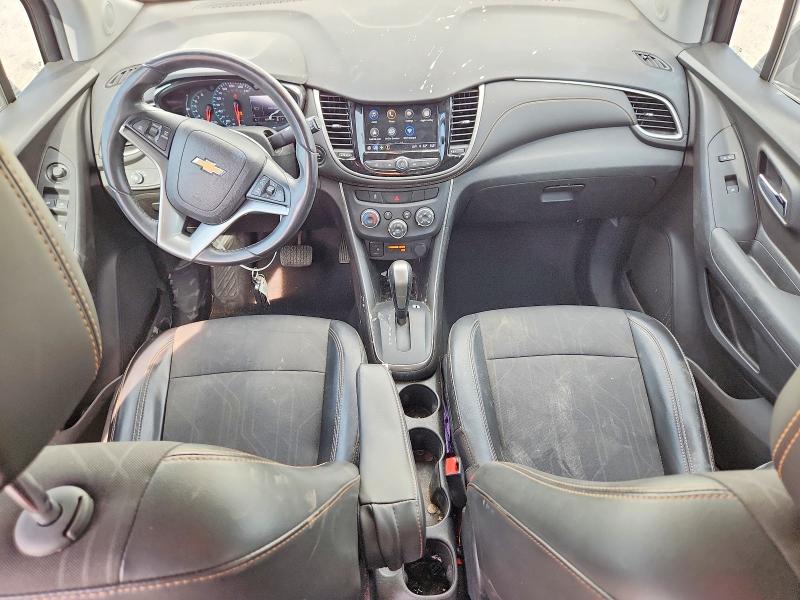 Photo 8 from auction – 2018 CHEVROLET TRAX with VIN 3GNCJLSB0JL221197