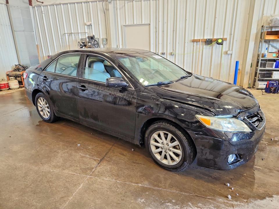 Photo 4 from auction – 2011 TOYOTA CAMRY with VIN 4T4BF3EK6BR125620