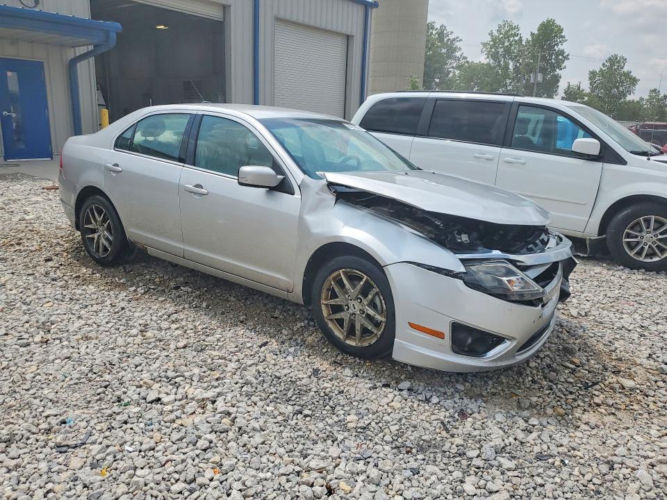 Photo 4 from auction – 2011 FORD FUSION with VIN 3FAHP0JG3BR225659