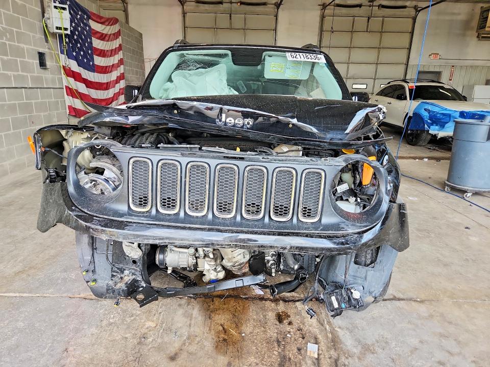 Foto 5 de la subasta – 2017 JEEP RENEGADE con VIN ZACCJBBB9HPG34966