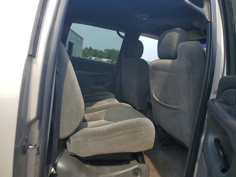 Photo 10 from auction – 2004 CHEVROLET AVALANCHE with VIN 3GNEC12T04G160317