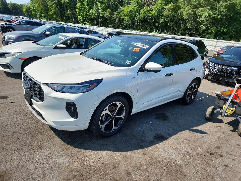 Photo 1 from auction – 2023 FORD ESCAPE with VIN 1FMCU9NAXPUA96273