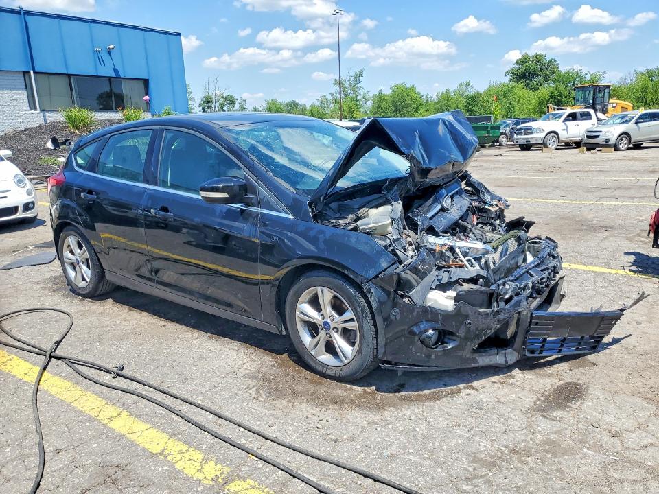 Photo 4 from auction – 2014 FORD FOCUS with VIN 1FADP3N26EL107297