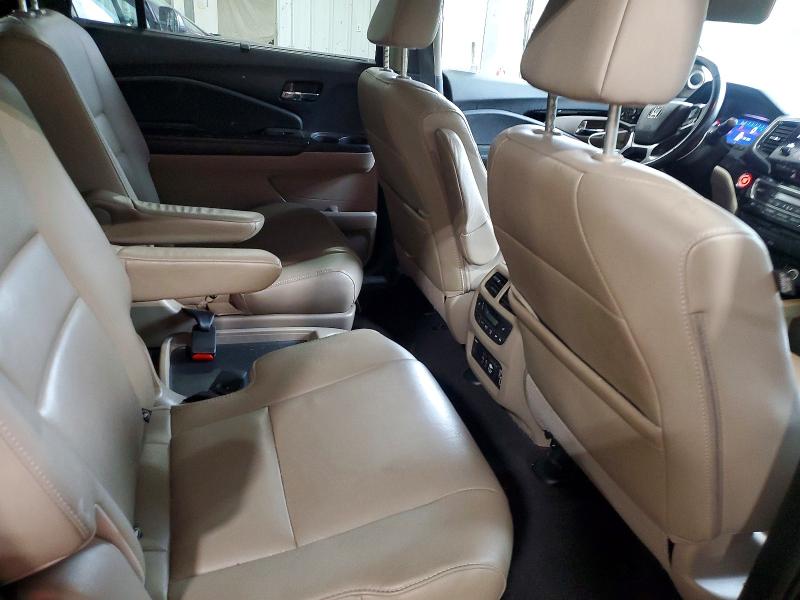 Photo 11 from auction – 2019 HONDA PILOT with VIN 5FNYF6H68KB003035