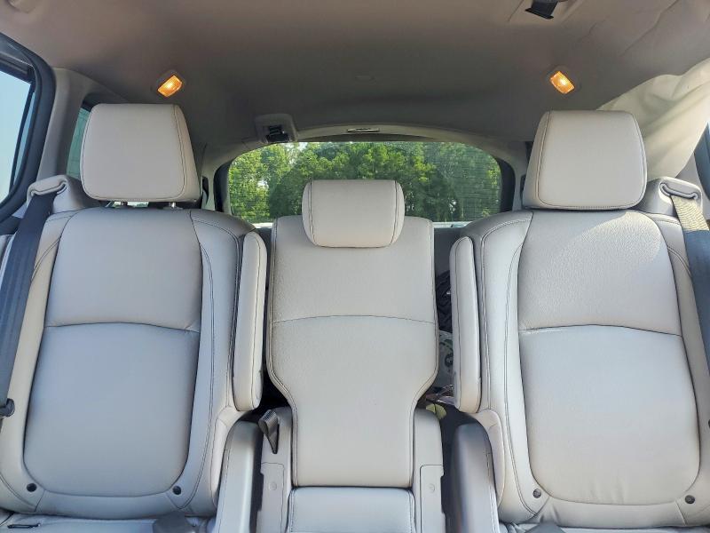 Photo 10 from auction – 2022 HONDA ODYSSEY with VIN 5FNRL6H72NB055819