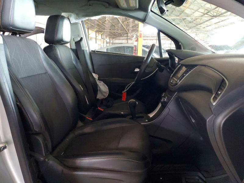 Photo 7 from auction – 2018 CHEVROLET TRAX with VIN KL7CJPSB7JB569819