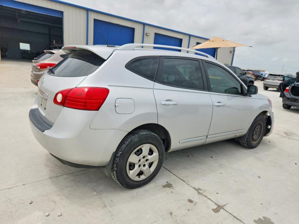 Photo 3 from auction – 2015 NISSAN ROGUE SELECT with VIN JN8AS5MT9FW668079