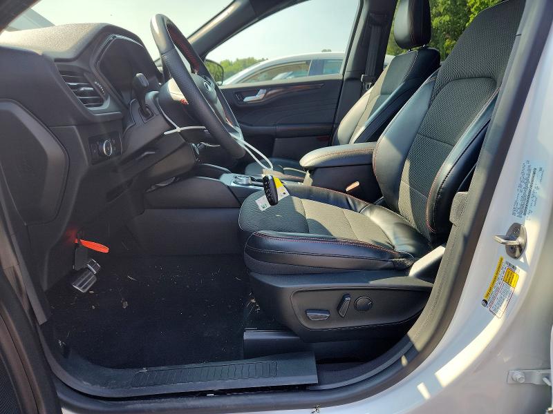 Photo 7 from auction – 2023 FORD ESCAPE with VIN 1FMCU9NAXPUA96273