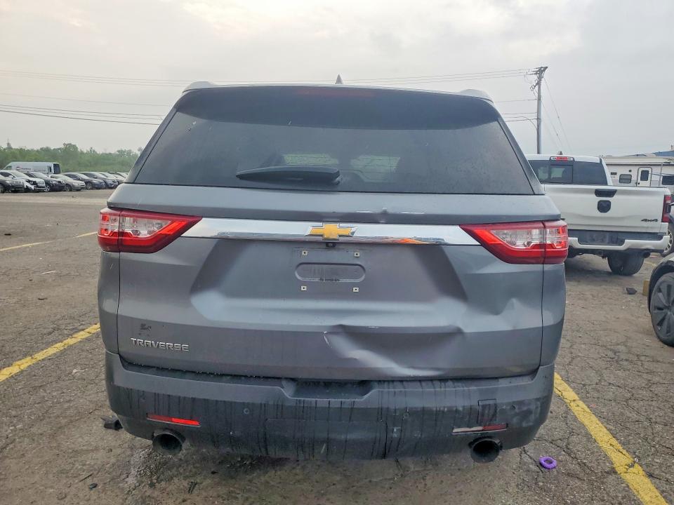 Photo 6 from auction – 2020 CHEVROLET TRAVERSE with VIN 1GNERLKW7LJ273814
