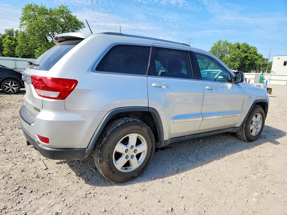 Photo 3 from auction – 2012 JEEP GRAND CHEROKEE with VIN 1C4RJFAG9CC263481