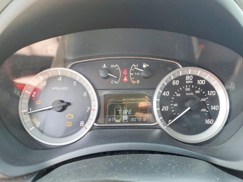 Photo 9 from auction – 2015 NISSAN SENTRA with VIN 3N1AB7AP4FL669678