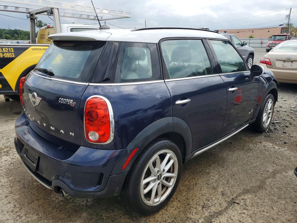 Photo 3 from auction – 2016 MINI COOPER with VIN WMWZC5C5XGWU03989