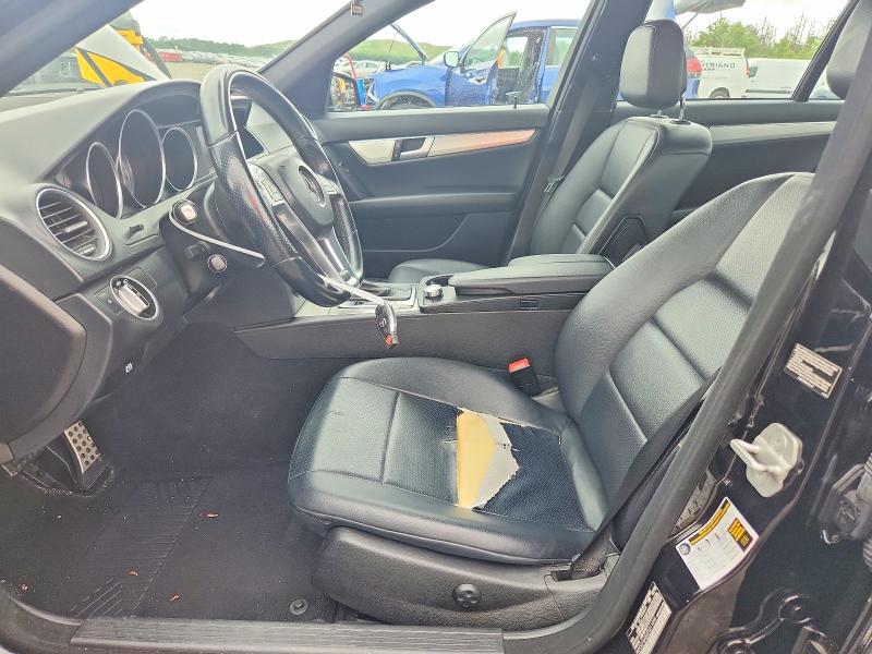 Photo 7 from auction – 2014 MERCEDES-BENZ C CLASS with VIN WDDGF8AB4ER311094