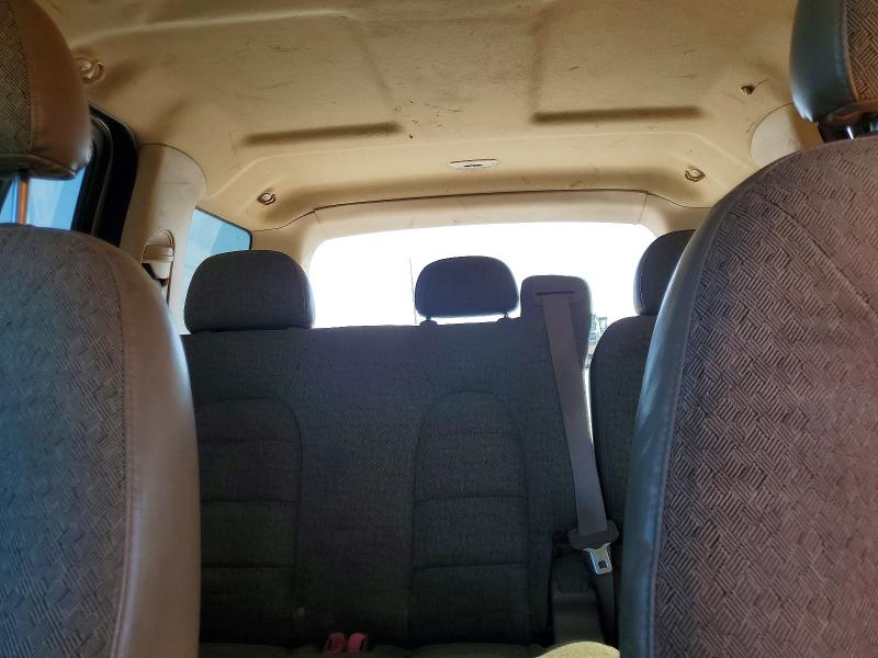 Photo 10 from auction – 2003 FORD EXPLORER with VIN 1FMZU72K83UB23198