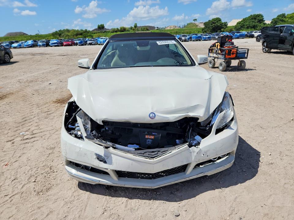 Photo 5 from auction – 2011 MERCEDES-BENZ E with VIN WDDKK5GF3BF097873