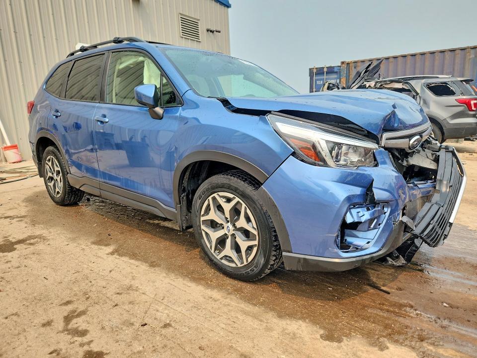 Photo 4 from auction – 2019 SUBARU FORESTER with VIN JF2SKAGC7KH462859