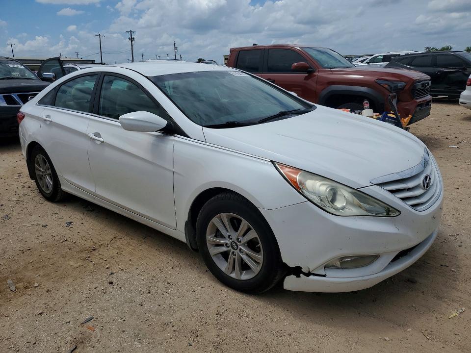 Photo 4 from auction – 2013 HYUNDAI SONATA with VIN 5NPEB4AC4DH779265