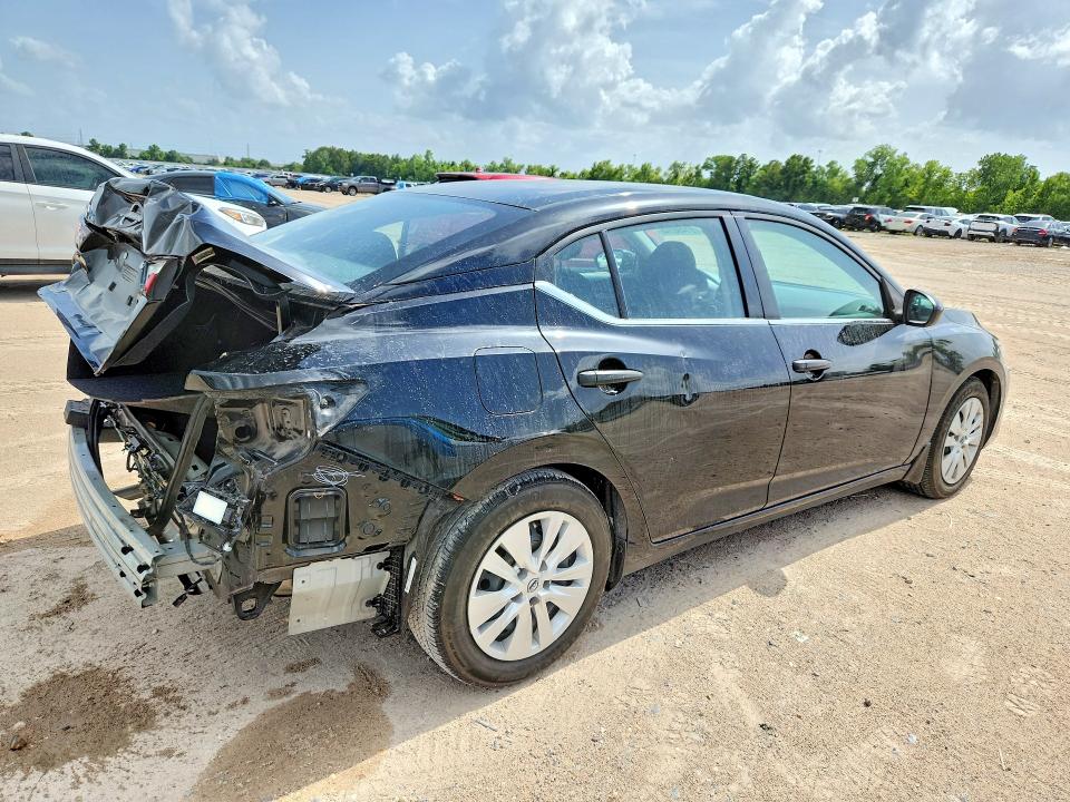 Photo 3 from auction – 2024 NISSAN SENTRA with VIN 3N1AB8BVXRY360310