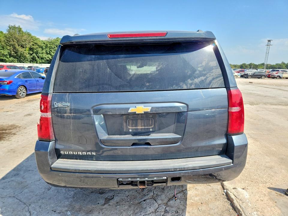 Photo 6 from auction – 2020 CHEVROLET SUBURBAN with VIN 1GNSCHKC8LR153450