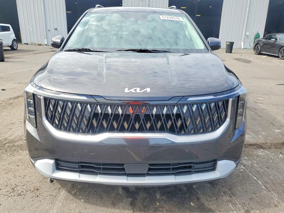 Photo 5 from auction – 2026 KIA CARNIVAL with VIN KNDNC5K36T6620760