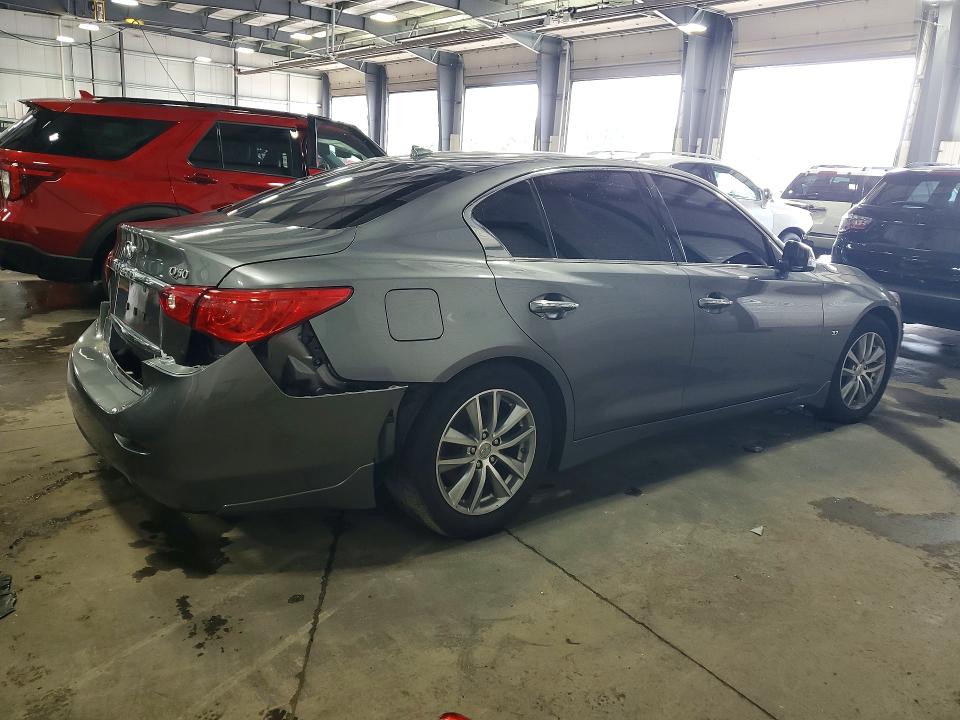Снимка 3 от търг – 2015 INFINITI Q50 с VIN JN1BV7AR3FM410036