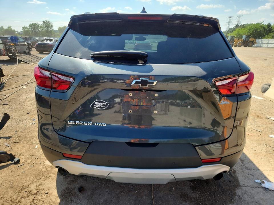 Photo 6 from auction – 2019 CHEVROLET BLAZER with VIN 3GNKBGRS7KS689411