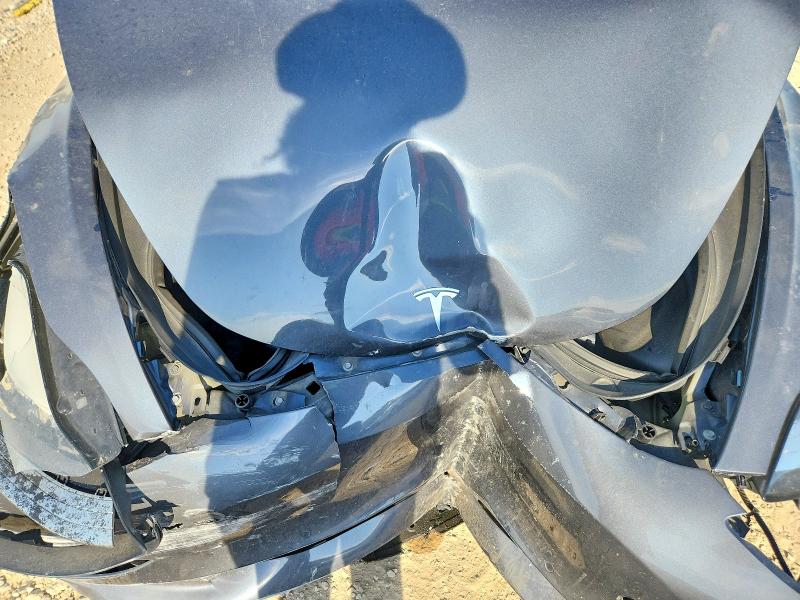 Photo 11 from auction – 2018 TESLA MODEL 3 with VIN 5YJ3E1EA4JF022012