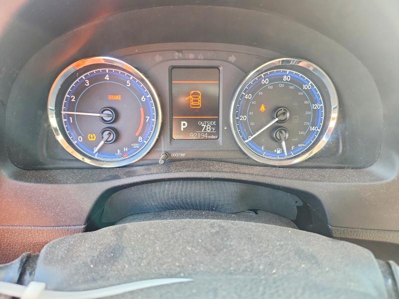 Photo 9 from auction – 2017 TOYOTA COROLLA with VIN 5YFBURHE3HP635393