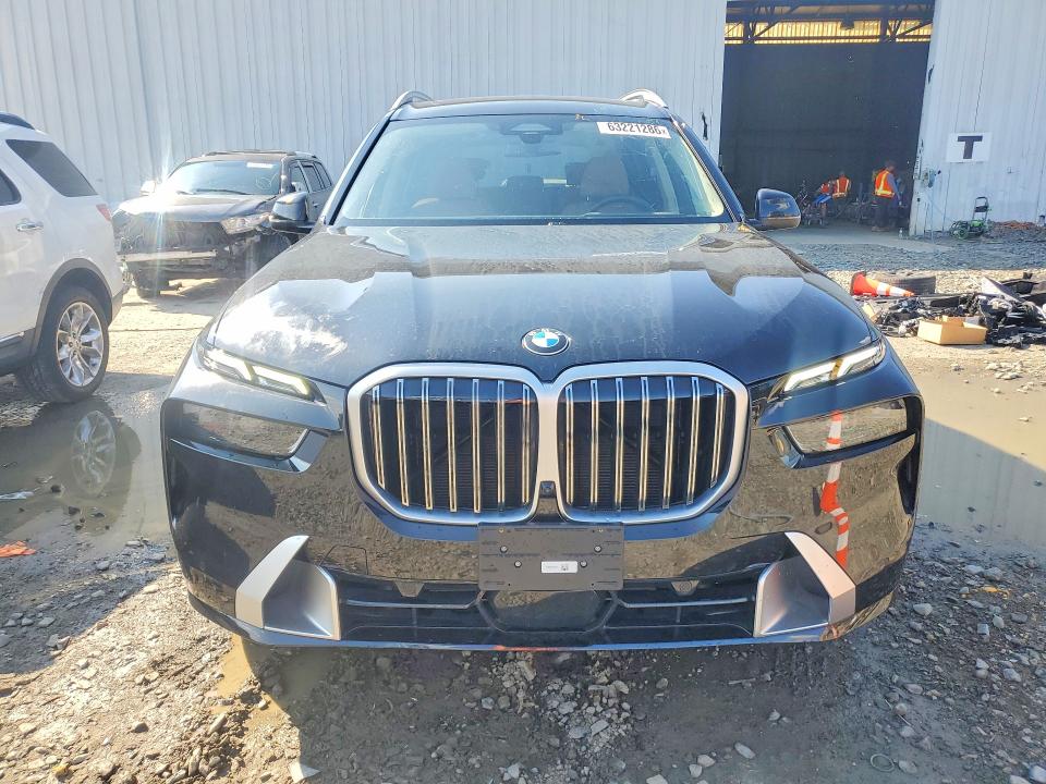 Photo 5 from auction – 2025 BMW X7 with VIN 5UX23EM03S9Y33456