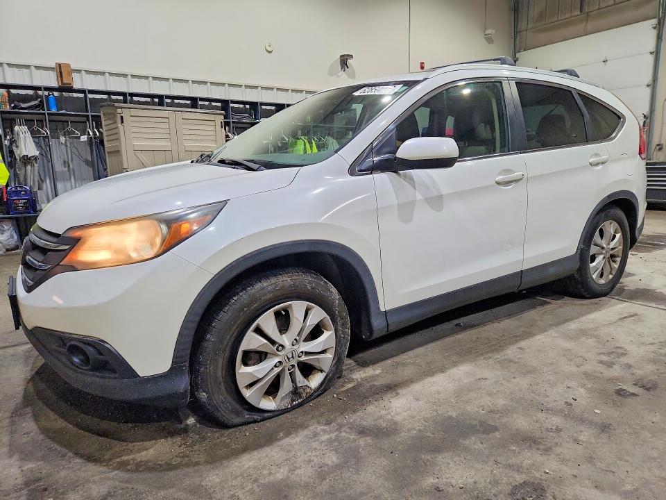 HONDA CR-V 2013 with VIN 5J6RM4H72DL038428 - Photo from auction