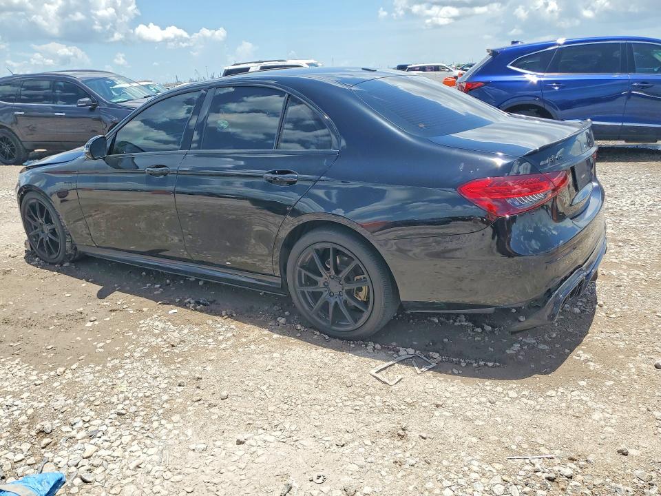 Photo 2 from auction – 2021 MERCEDES-BENZ E with VIN W1KZF8DB0MA906042